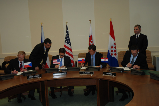 Croatia, Czech Republic, Slovakia, and U.S. agree to develop a Multinational Aviation Training Center
