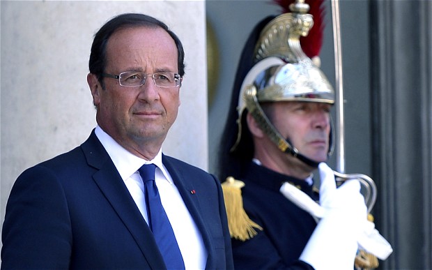 Hollande: No cuts in French defense spending for 2014