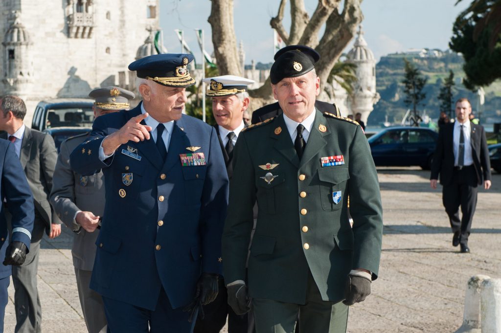 Chairman of NATO’s Military Committee promoting Smart Defense in Portugal
