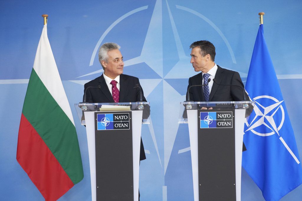 Bulgaria offers to host NATO cyber defense center