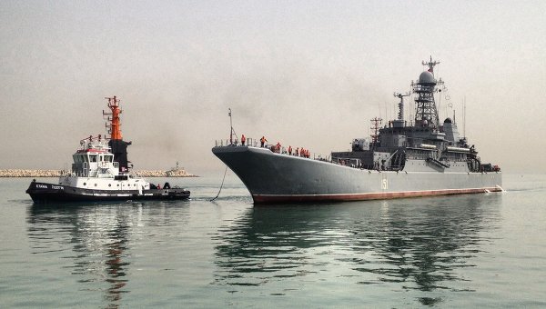 In a first, a Russian warship docks in Israel