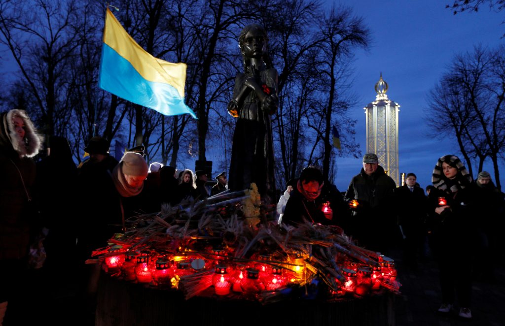 Ukraine seeks peace with the past