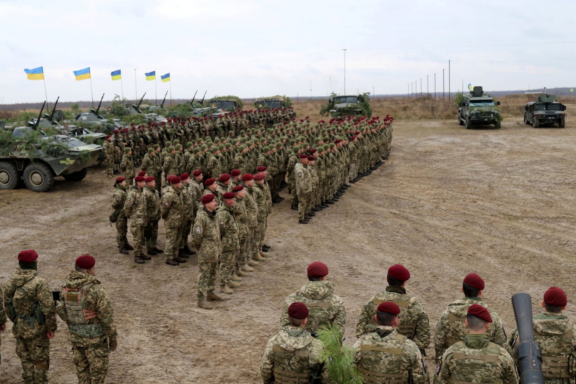 The war in Ukraine re-enacted on a tiny scale by the model-building  community