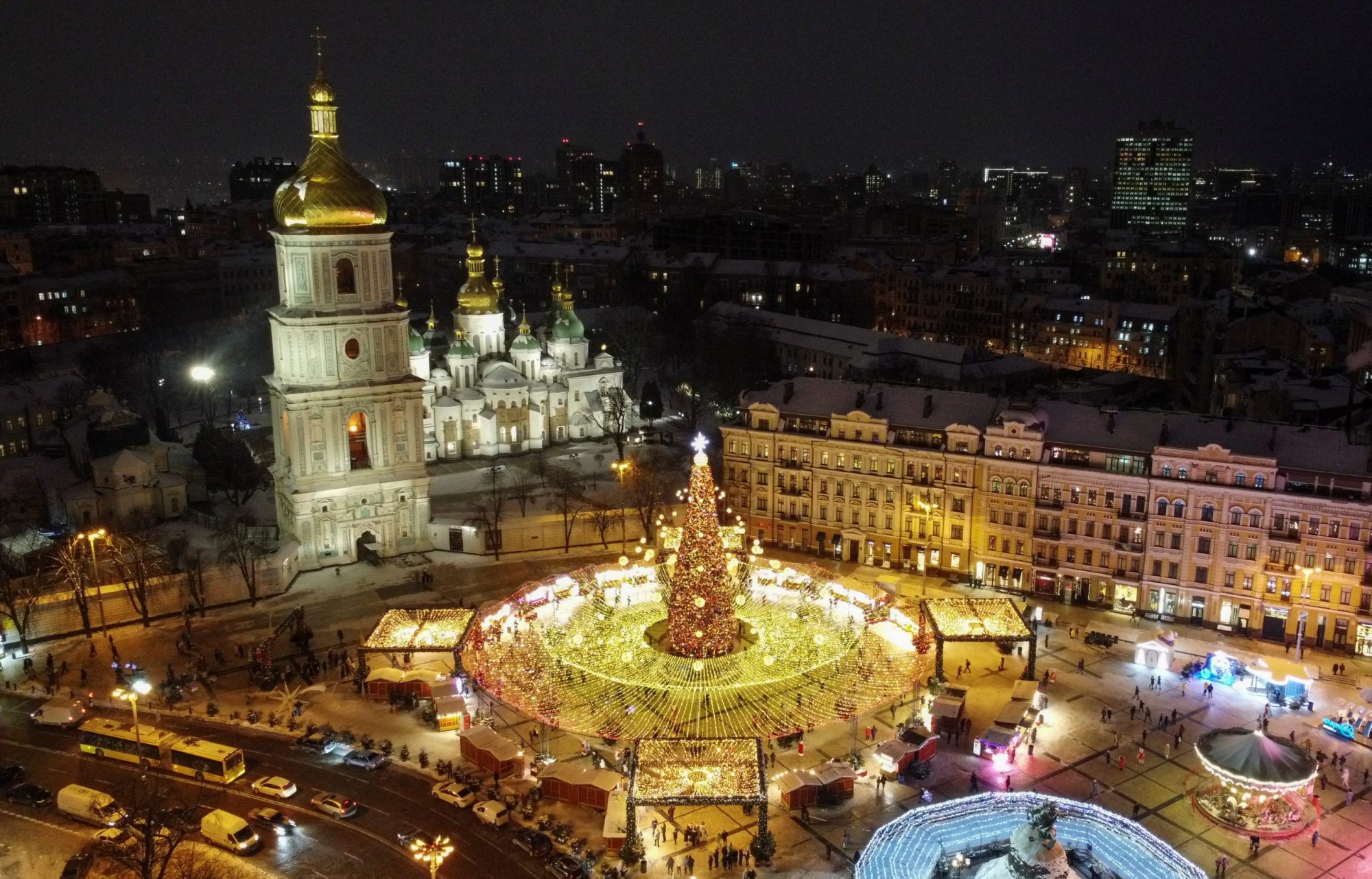 Ukraine Enters Holiday Season With Anti Corruption Reforms In Danger   2021 12 22T164906Z 1327710304 RC2SJR97S718 RTRMADP 3 CHRISTMAS SEASON UKRAINE Scaled E1640284320238 