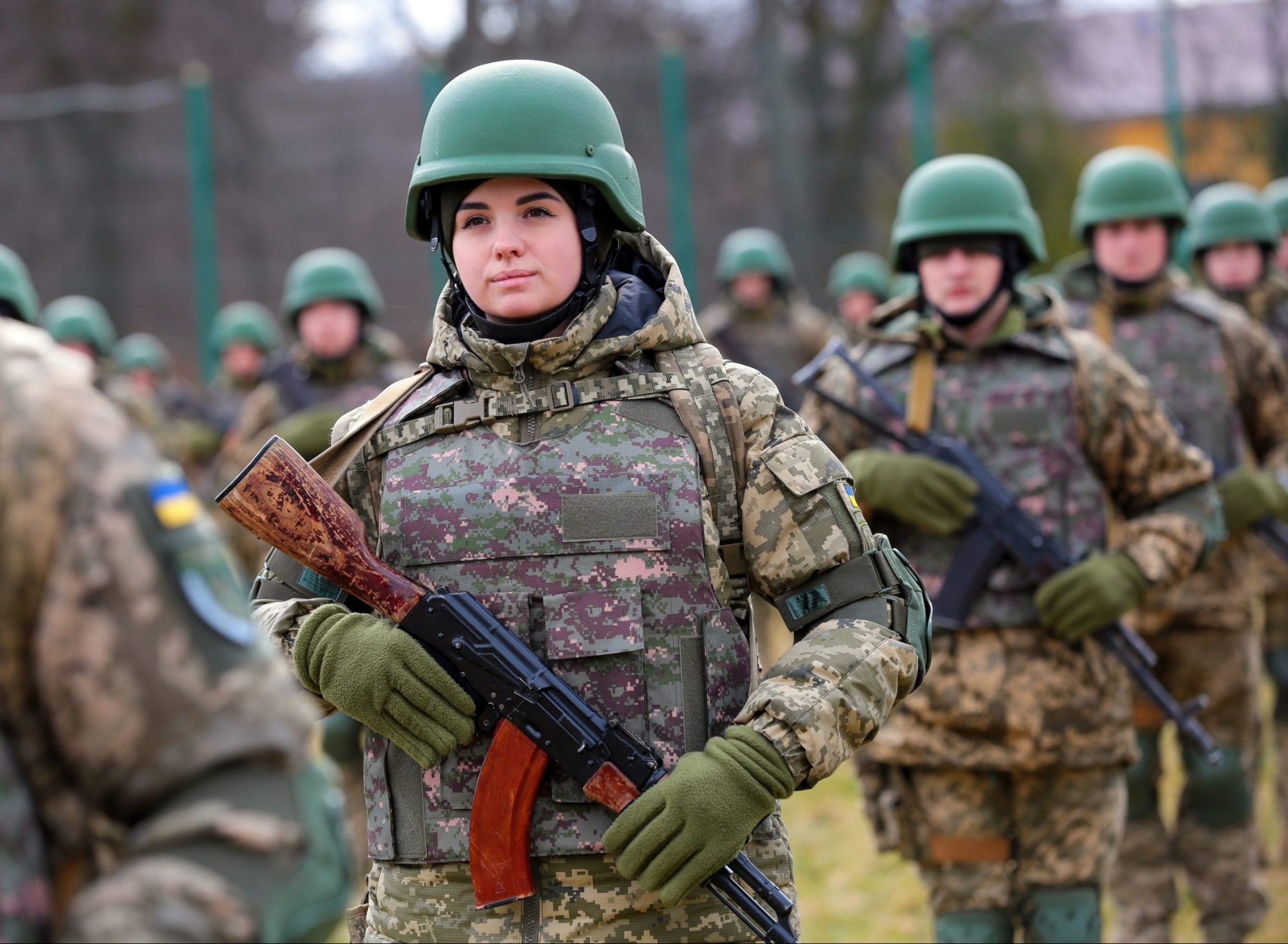 Ukraines women are playing a key role in the fight against Russia photo pic pic