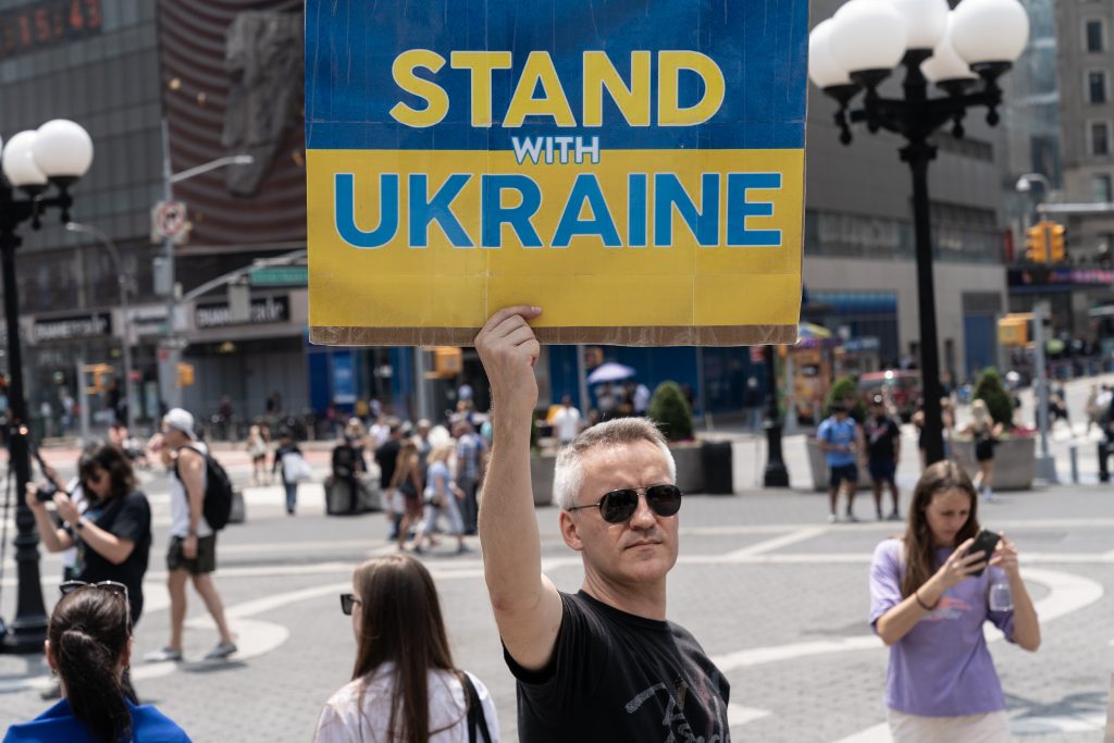 Americans' support for helping Ukraine remains strong. Just look