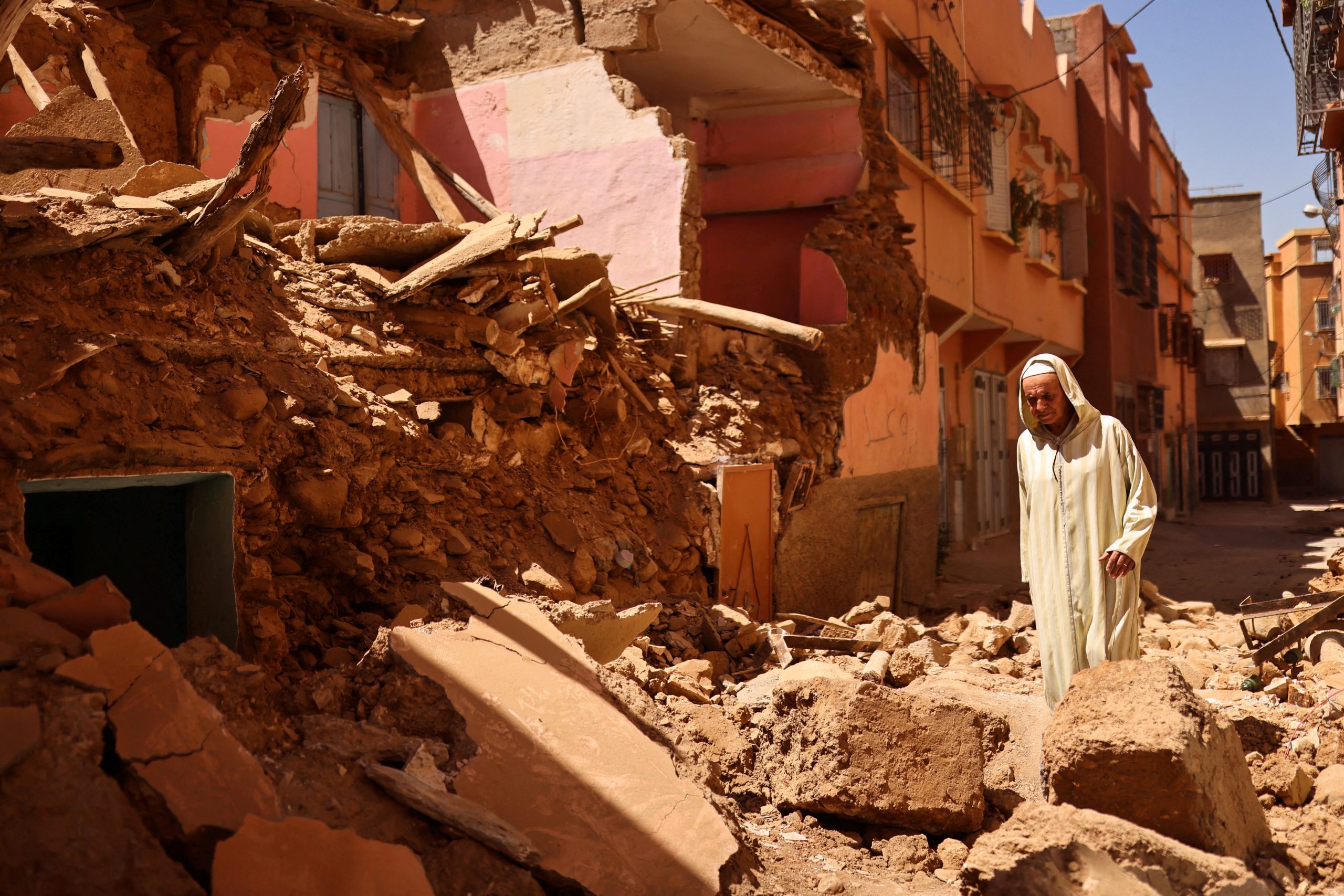 La politique derrière le refus du Maroc de l’aide après un tremblement de terre dévastateur