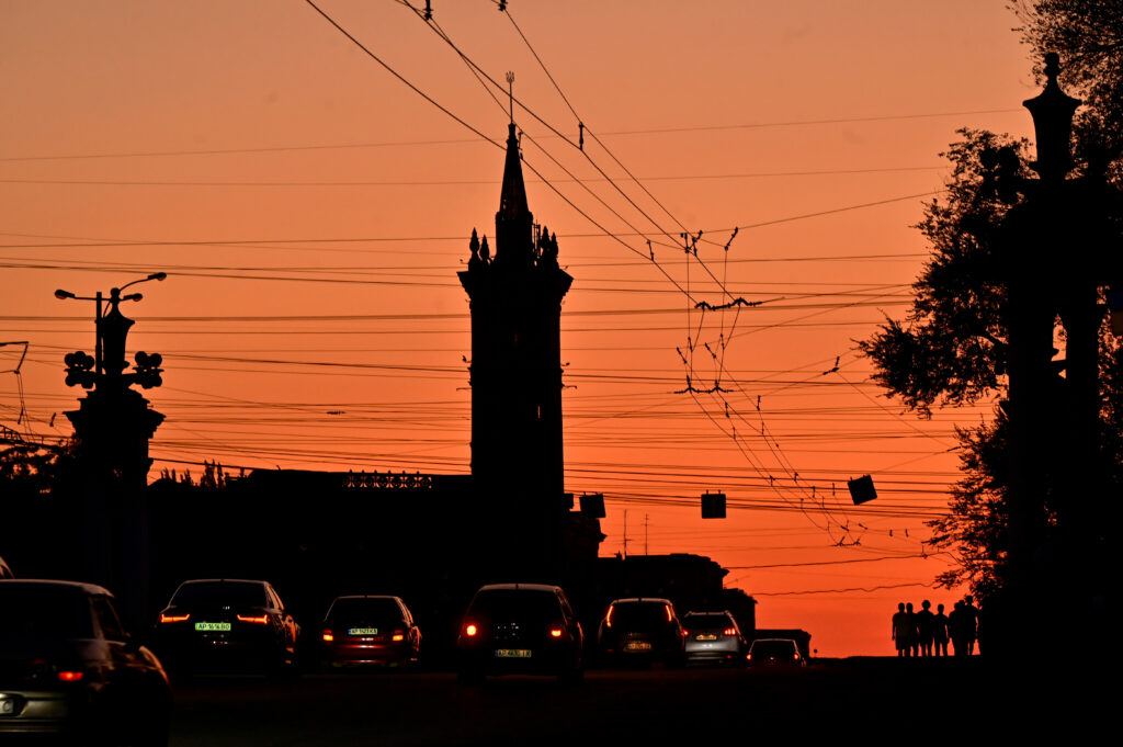 Ukrainians brace for blackouts ahead of Russian winter air offensive